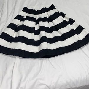 Express, XS skirt